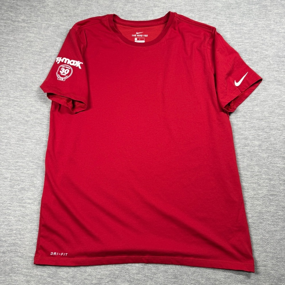 Nike T-Shirt Mens Large Red TJ Maxx Las Vegas 30 Years Anniversary Dri-Fit Crew